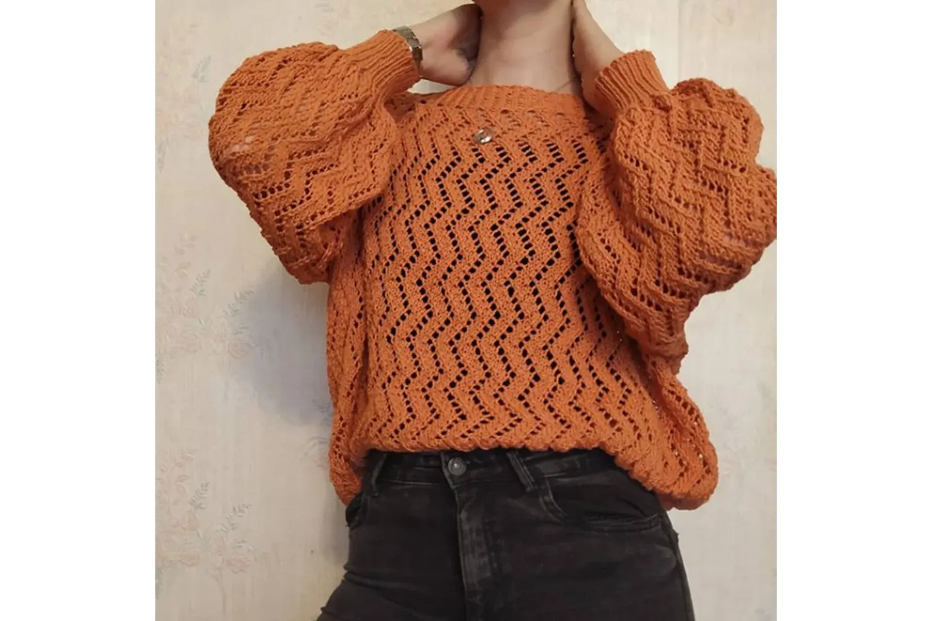 Оранжевый джемпер  Зигзаг (myknittingworld__moscow)