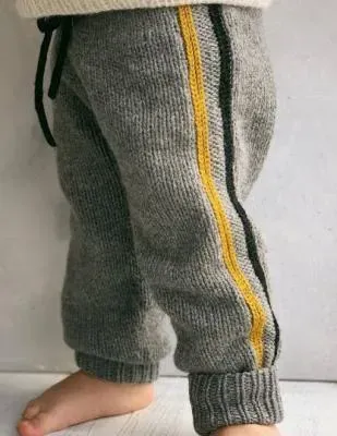 Детские штаны Little sport pants (Ксения Маликова)