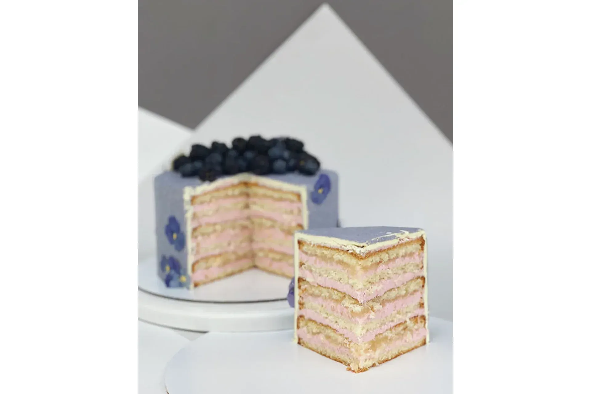 [Make Cake] Торт «Малина-ананас» (Анастасия Лазарева)